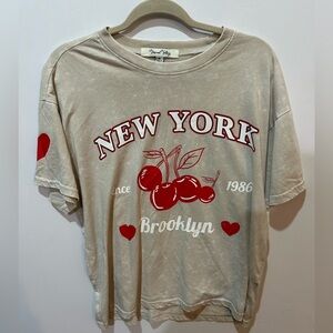 Vine and Valley Beige New York Burnout soft Brooklyn CherryT-Shirt M